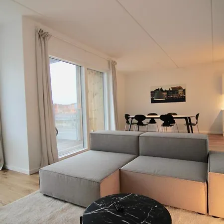 Fantastic 2-bed W Balcony In North Habour Copenhagen